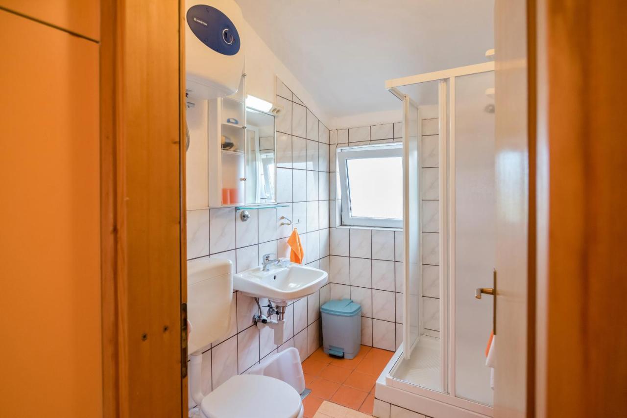 Apartmani Topolovec Ллука Экстерьер фото