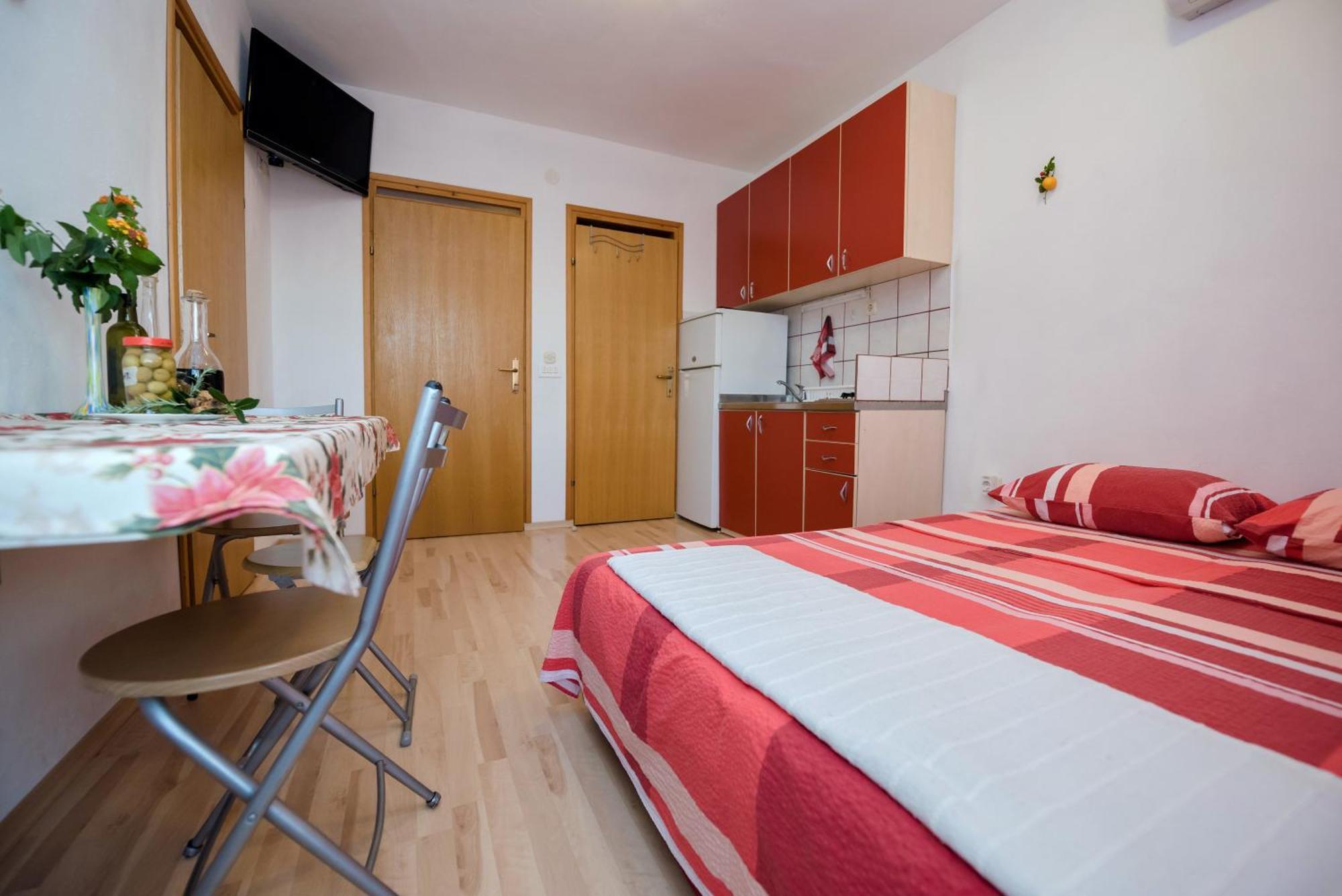Apartmani Topolovec Ллука Экстерьер фото